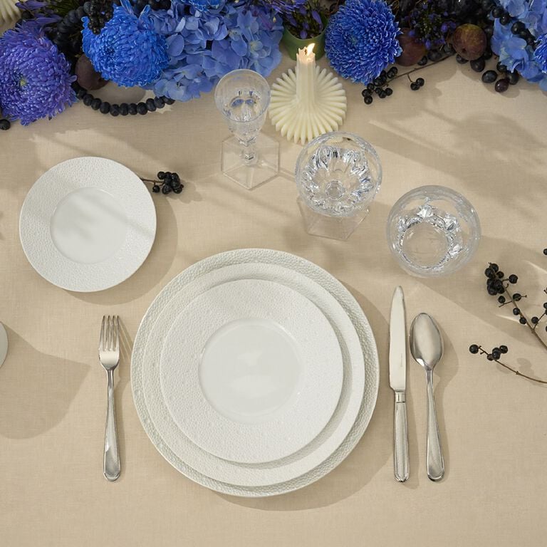 Festive D&eacute;cor