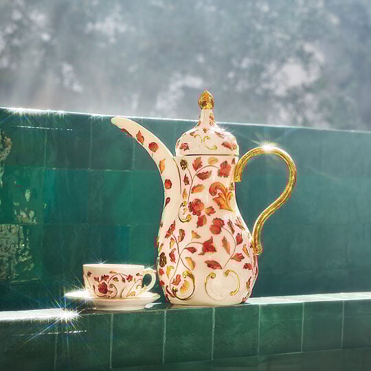 Brand Carousel - Villari - Lifestyle