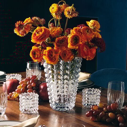 Brand Carousel - Baccarat - Lifestyle