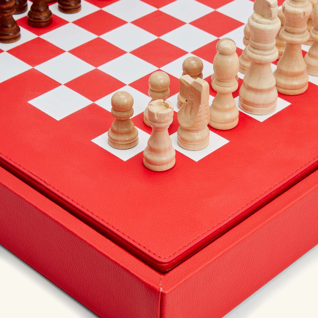 Ruby Chess Set vido ruby chess set