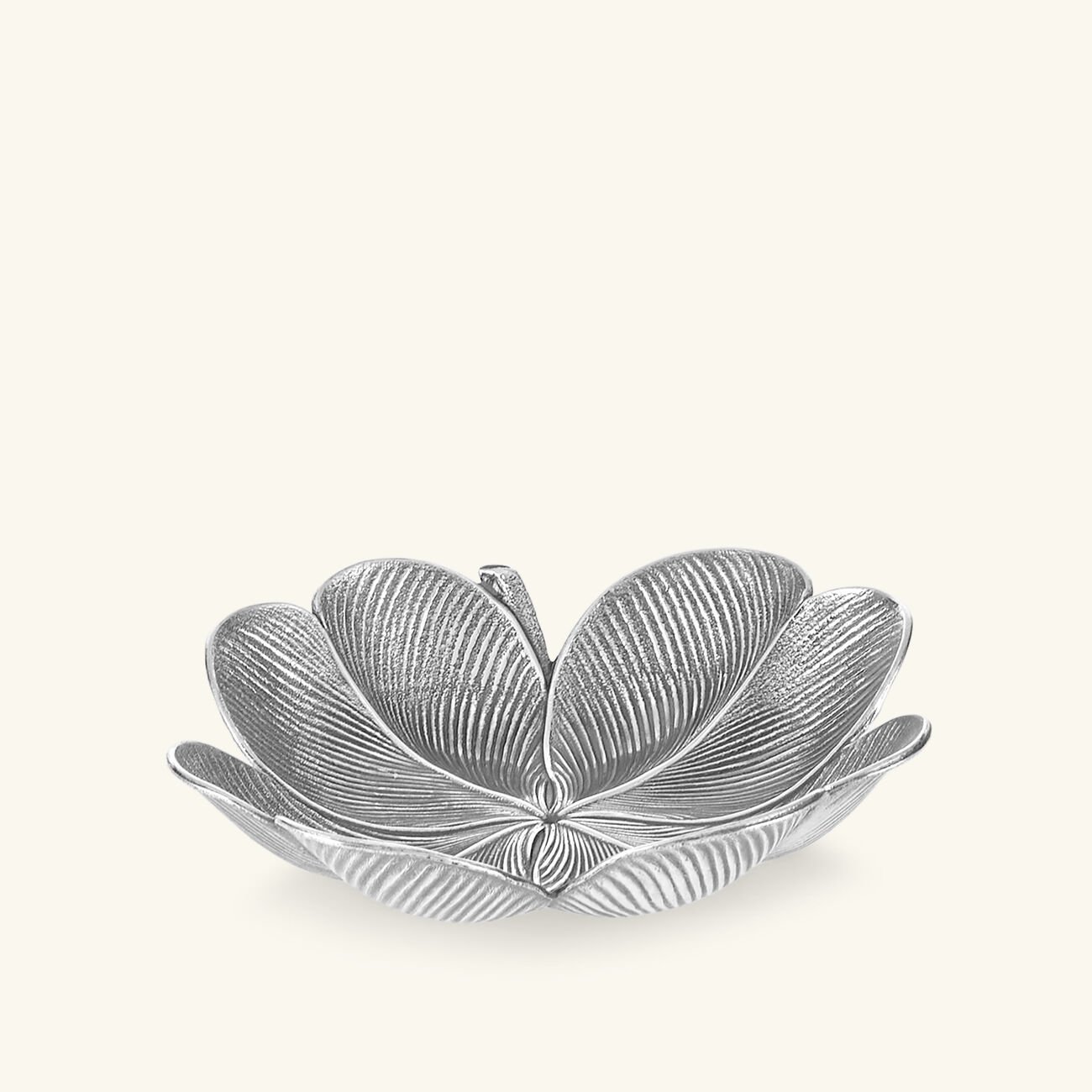 buccellati clover leaf bowl small