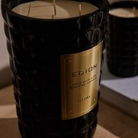 Cello Suite No 23 Rosastro Harmony Nero Scented Candle 2.5kg edion cello suite no 23 rosastro harmony nero scented candle 2 5kg