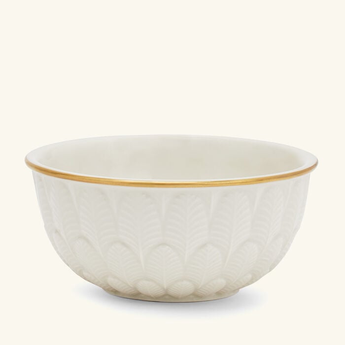 villari peacock serving bowl white