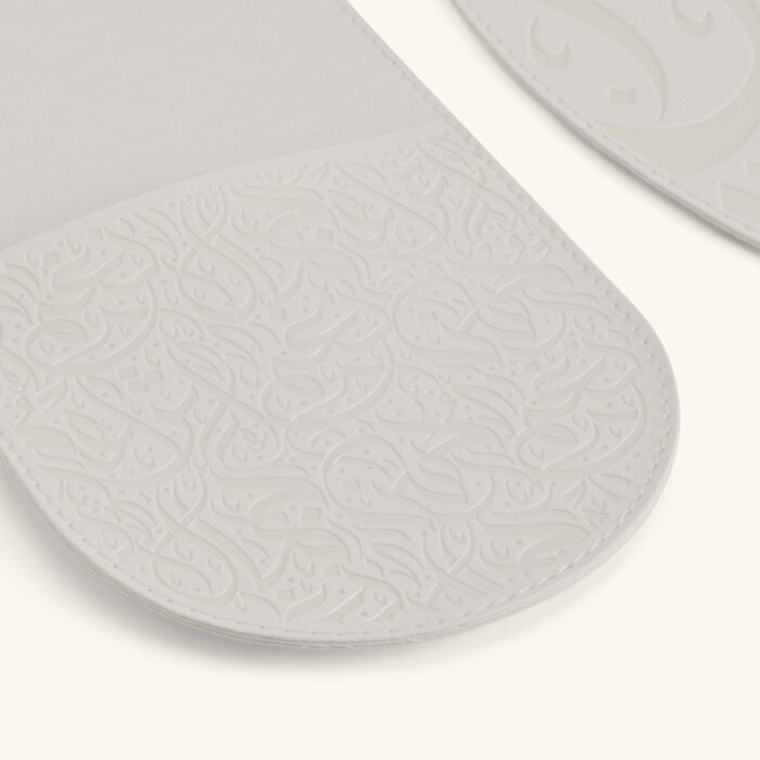 دملاج طقم نغم لإكسسوارات المائدة باللون الفضّي   6 قطع