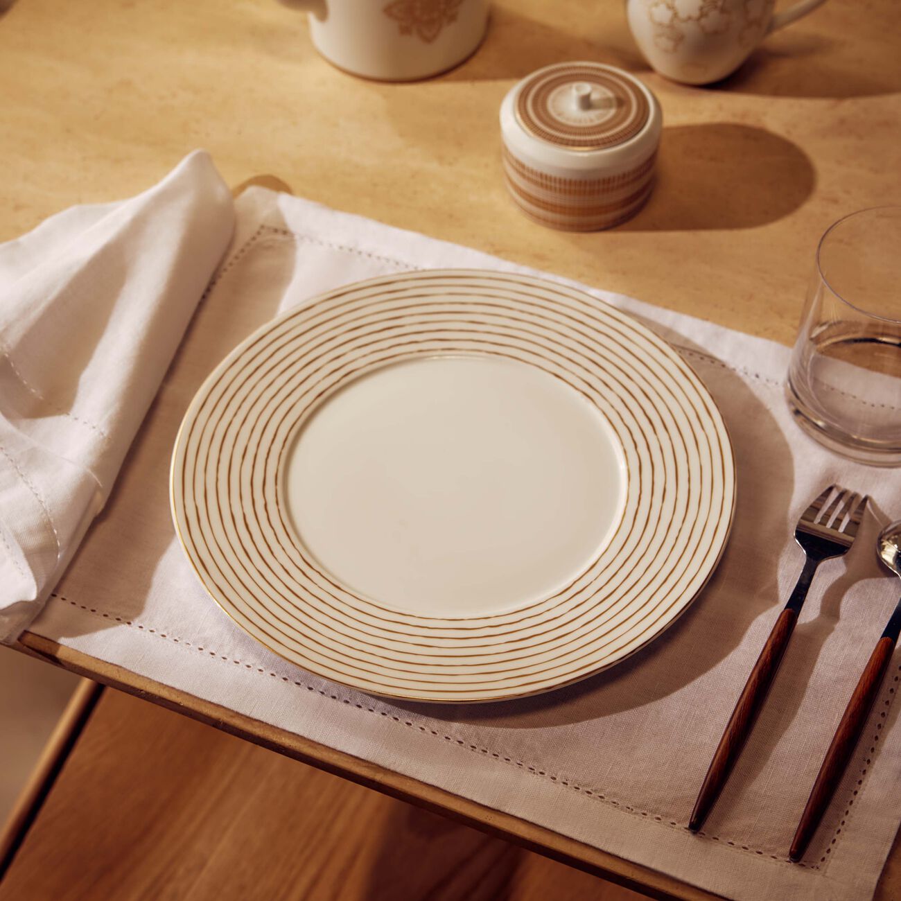 Aboro Dinner Plate Round White 27cm bernardaud aboro dinner plate round white 27cm
