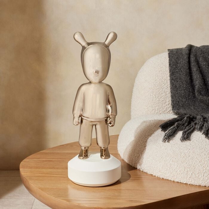 lladro the guest sculpture large silver