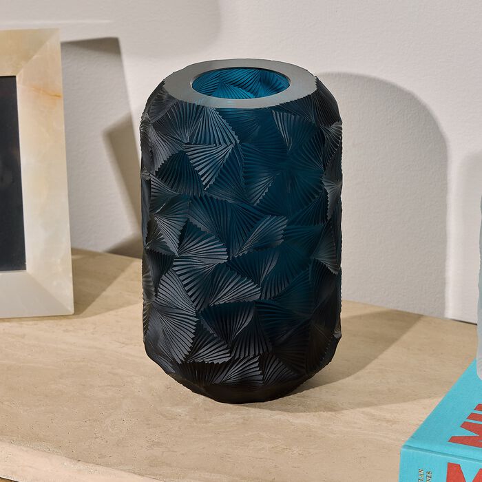 Metropolis Monumenta Vase Aquamarin ruckl metropolis monumenta vase aquamarin