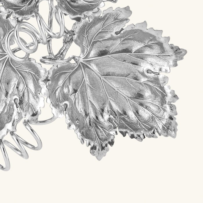 buccellati 3 vine leaves centerpiece small