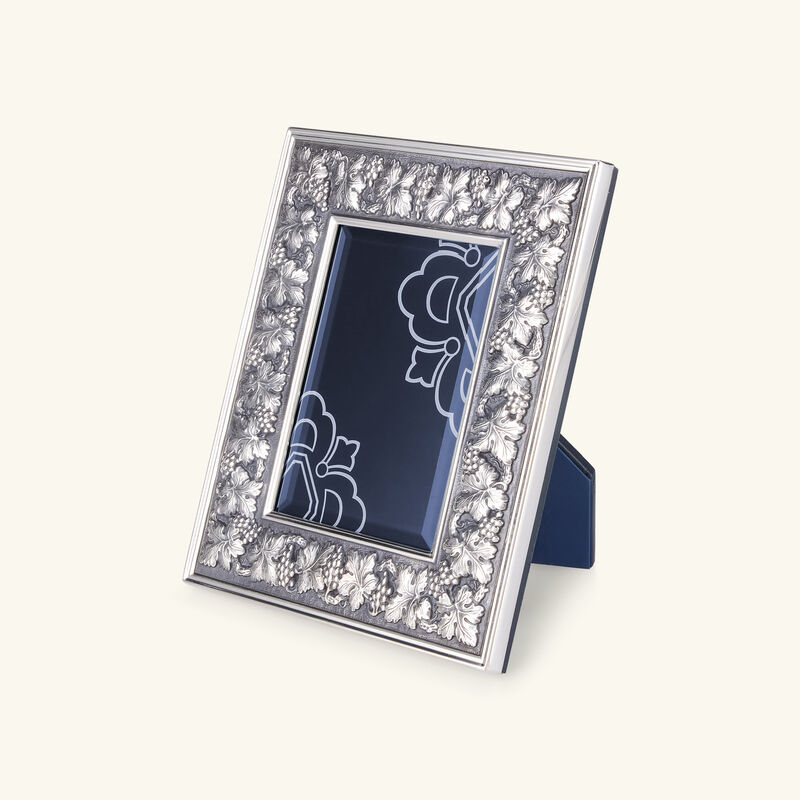 buccellati grapes leaves picture frame 8x12cm