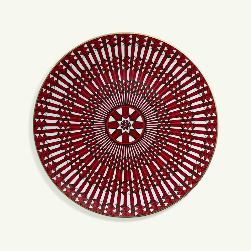 baccarat arcadia show plate round red 31cm