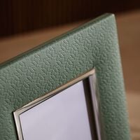 Elie Saab Monogram Frame Agata Green 24x19cm giobagnara elie saab monogram frame agata green 24x19cm