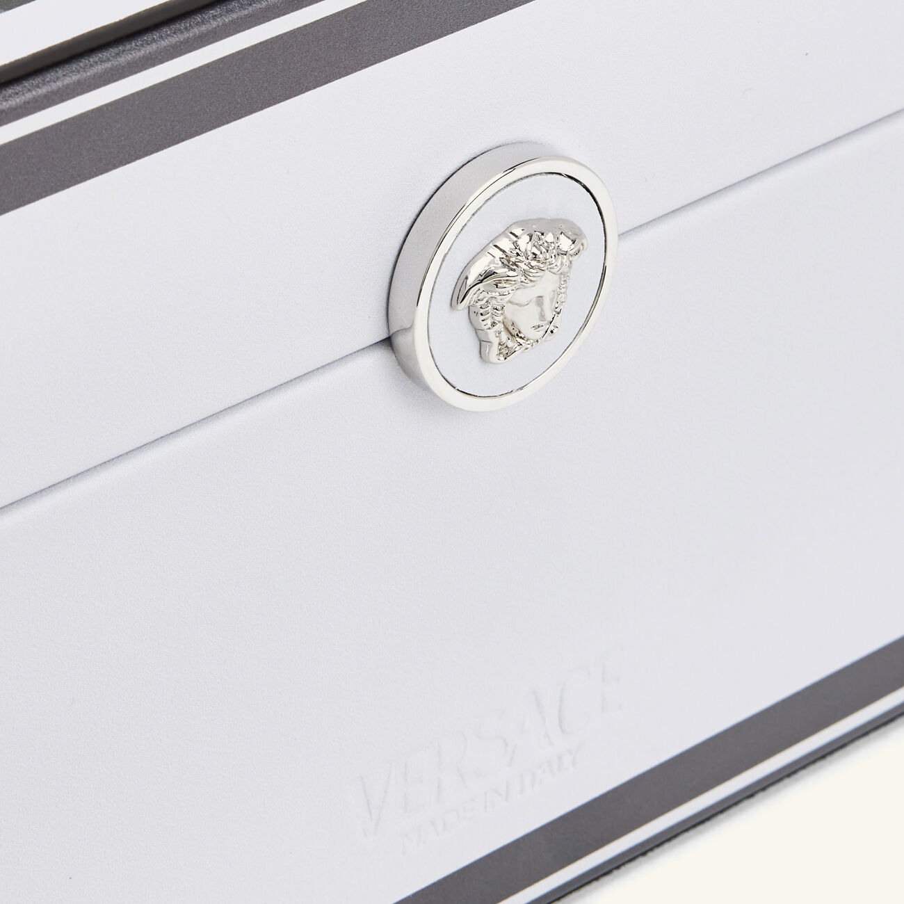 Barocco Tower Set versace barocco tower set