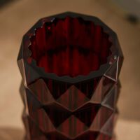 باكارا مزهرية لوكسور المستديرة الحمراء بالحجم الصغير