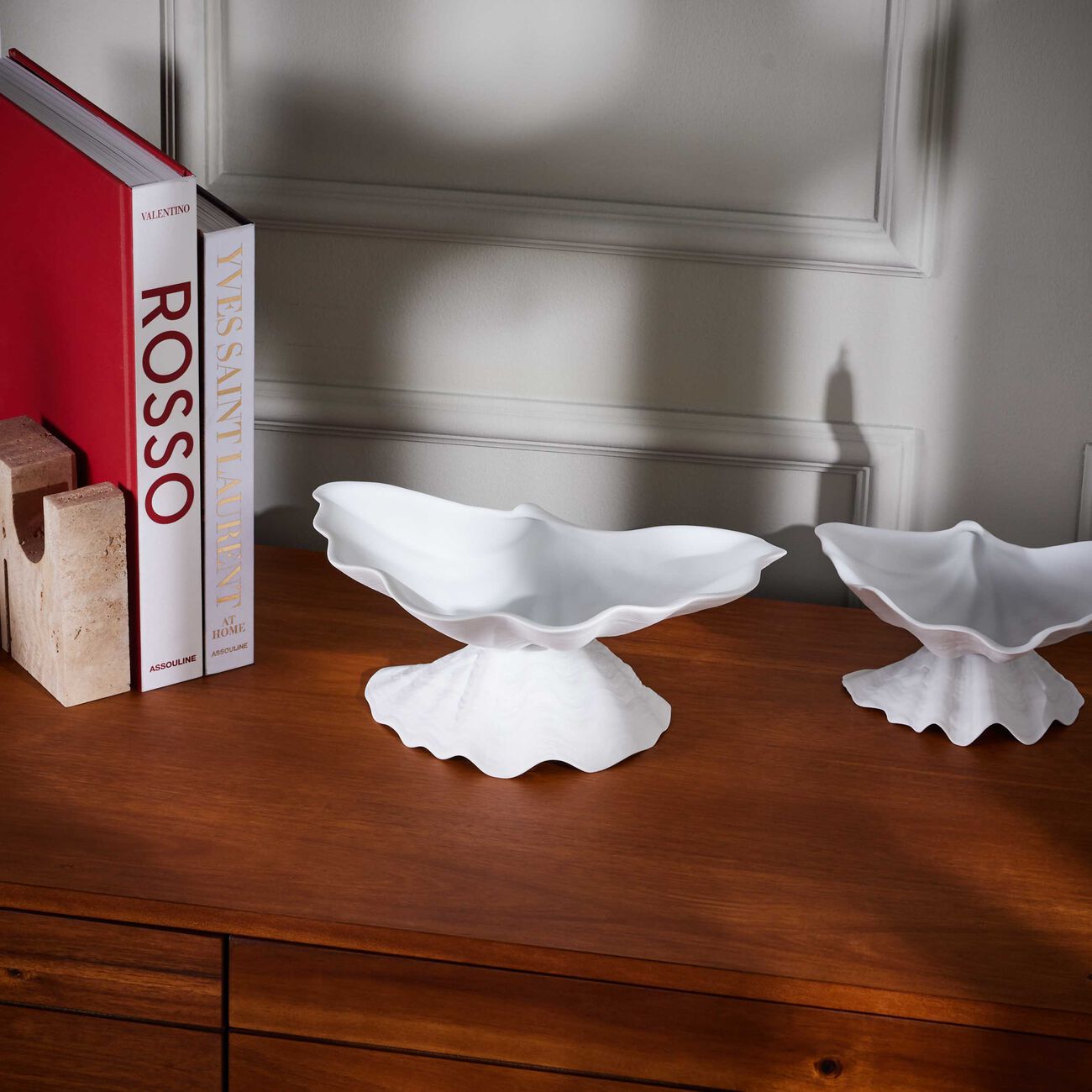 Neptune Centerpiece Large White l objet neptune centerpiece large white