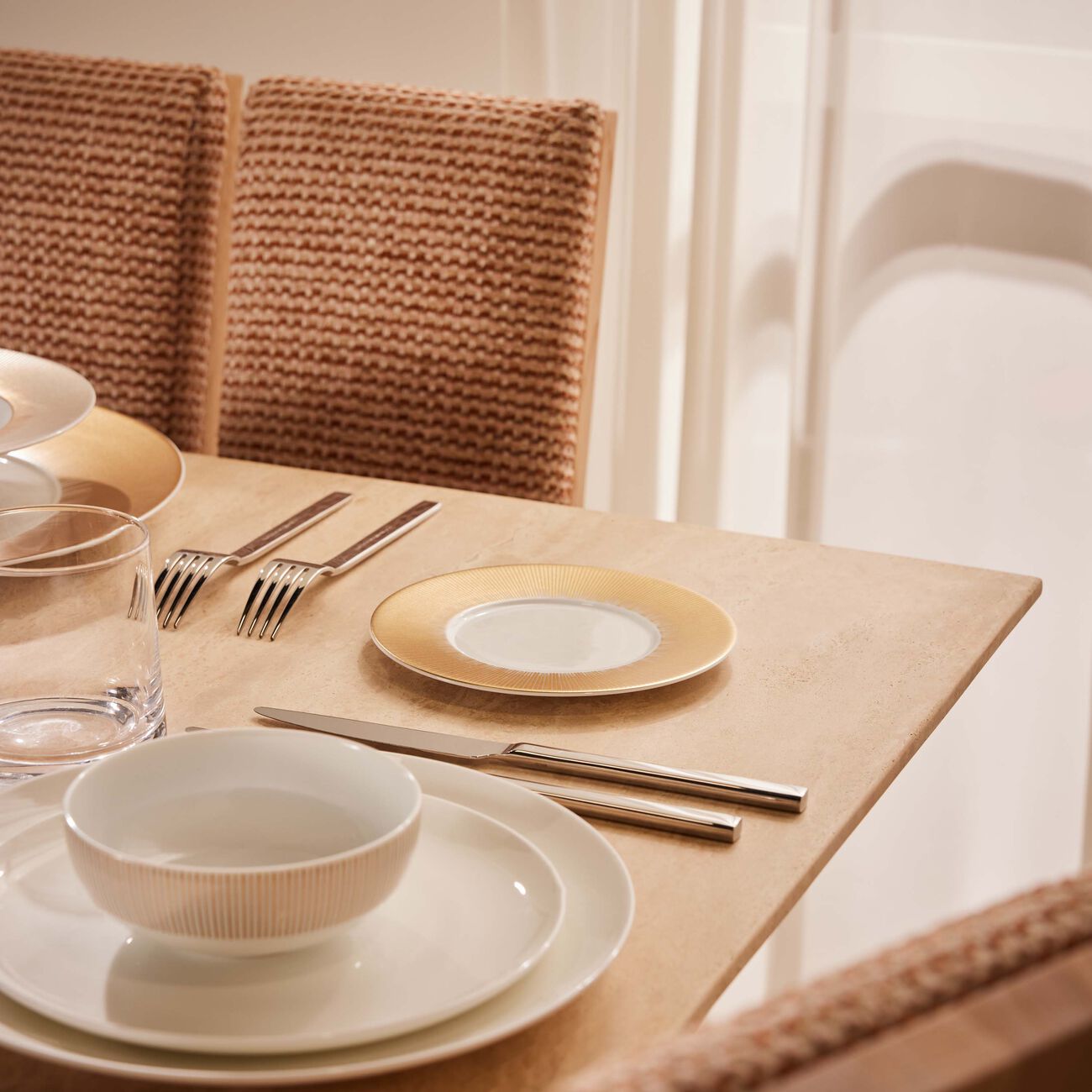 برناردو طبق الخبز والزبدة سول دائري باللون الذهبي 16 سم