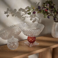 mario cioni   c katherina centerpiece medium red