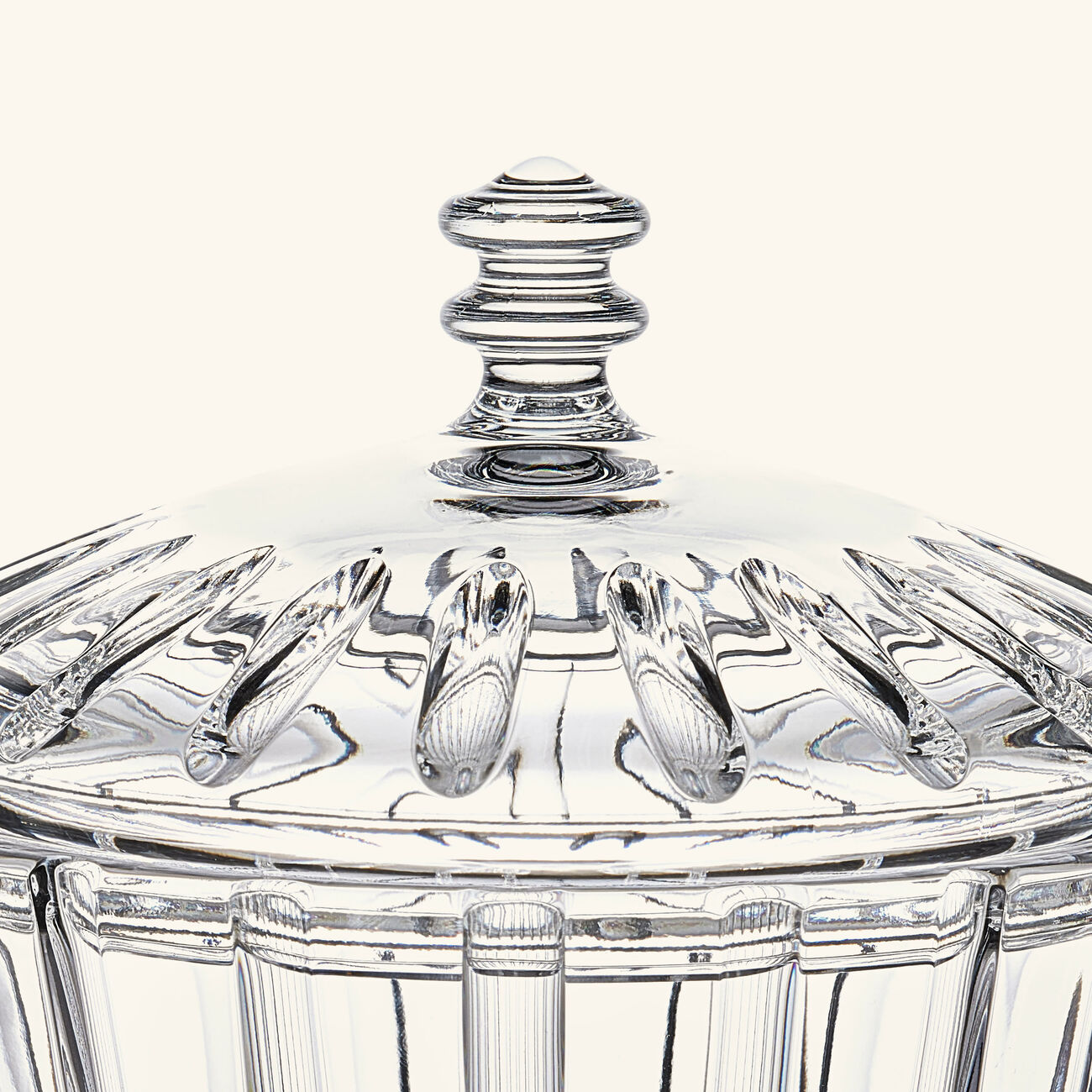 ماريو تشيوني مزهرية كانيت شفافة مع قاعدة مرتفعة