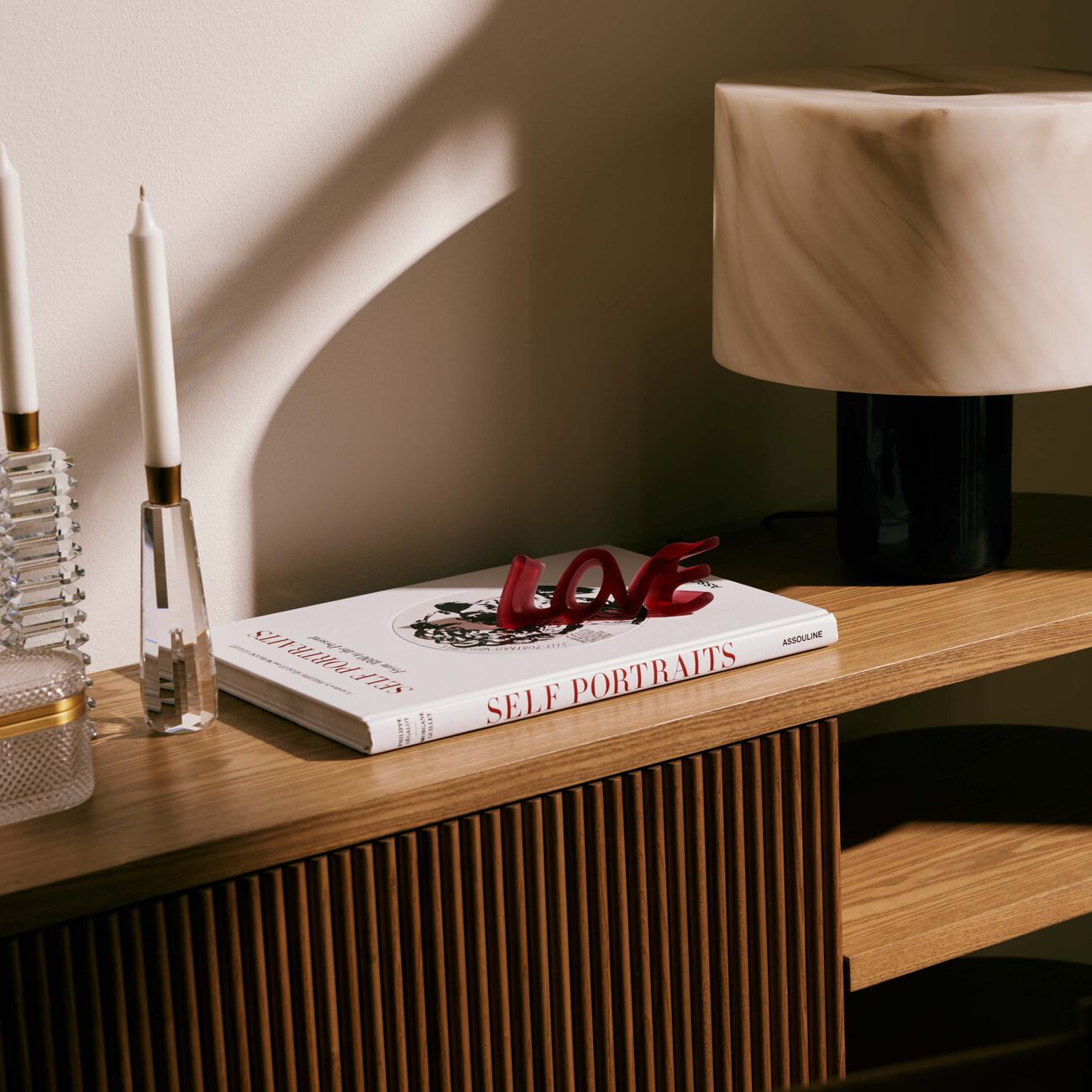 Self Portraits From 1800 to The Present Book 37x26cm assouline self portraits from 1800 to the present book 37x26cm