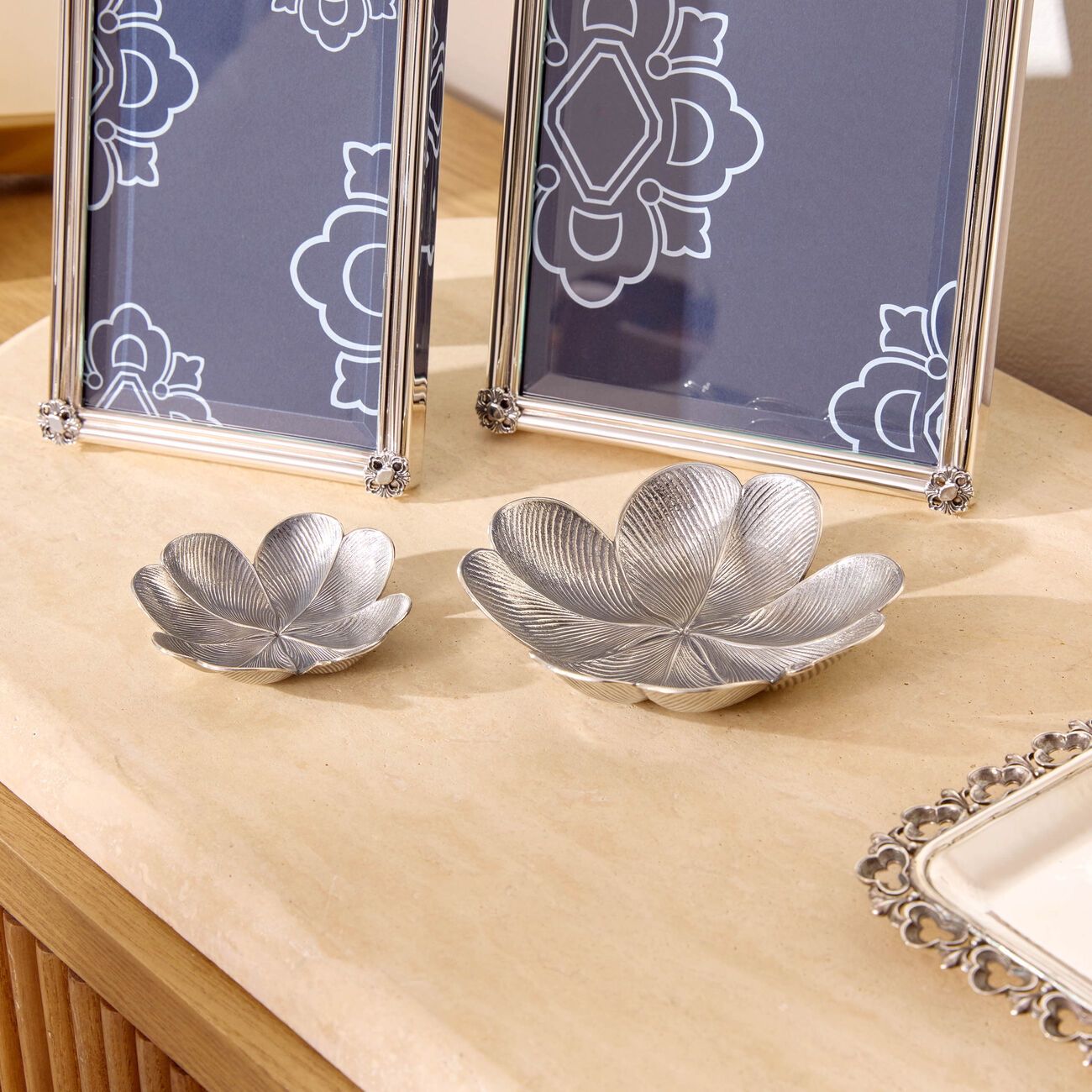 buccellati clover leaf bowl medium silver