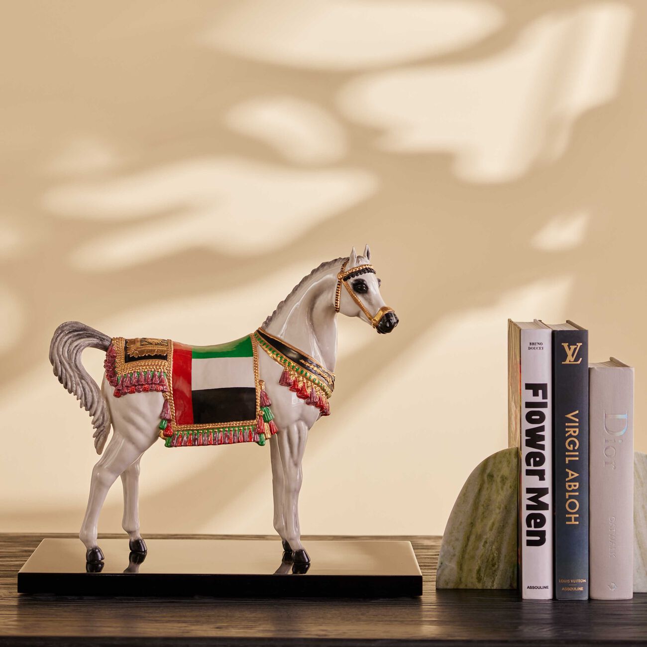 Al Rammah UAE Flag Arabic Horse Sculpture White villari al rammah uae flag arabic horse sculpture white