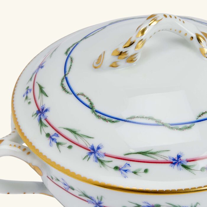 bernardaud le gobelet du roy gravy boat white