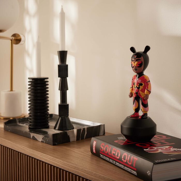 لادرو منحوتة ذا غيست باي جايد صغيرة بنفسجي وبني