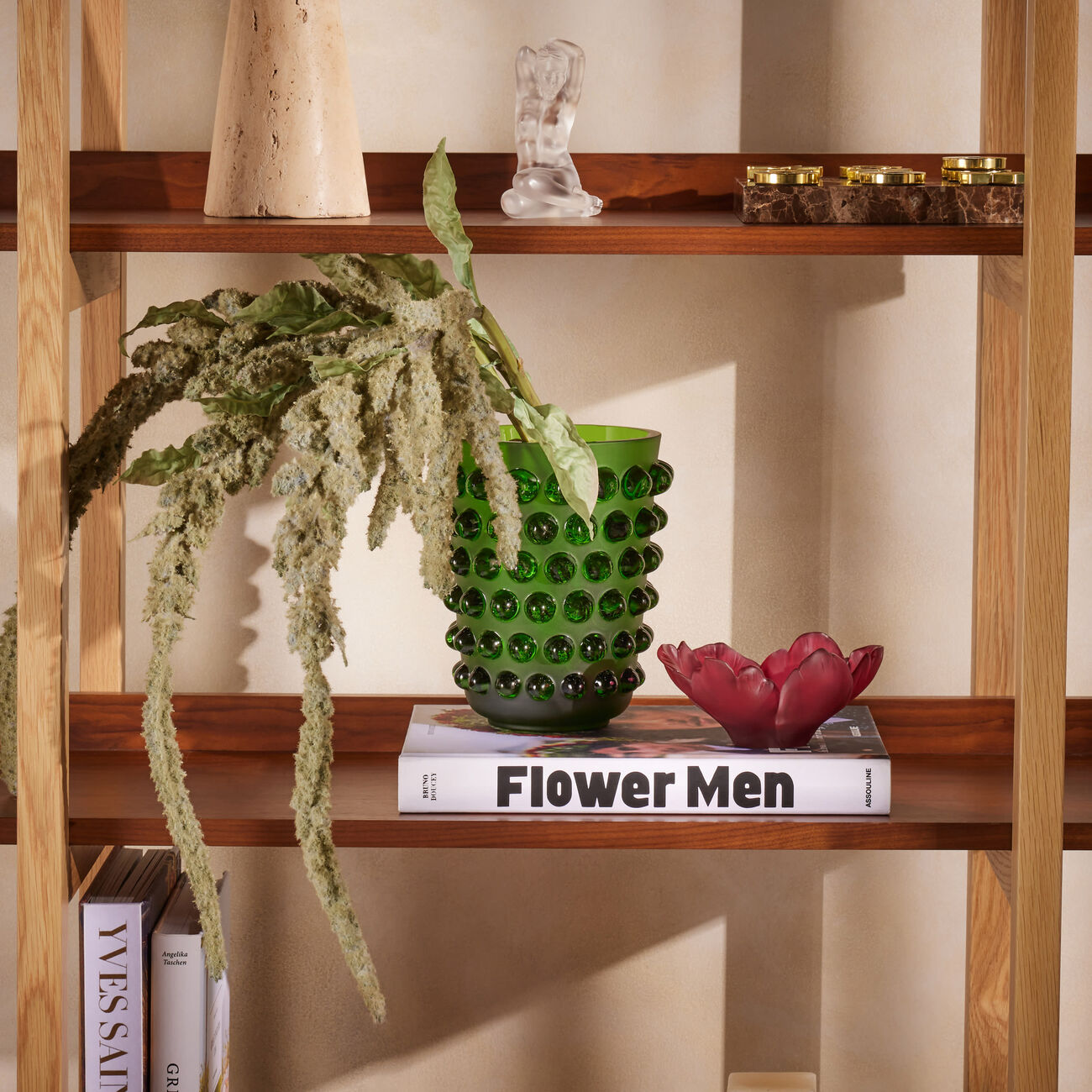 daum tulip centerpiece red