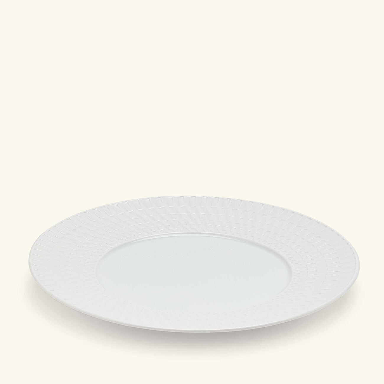 Twist Salad Plate Round White 21cm bernardaud twist salad plate round white 21cm