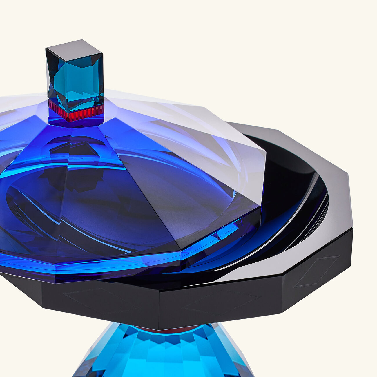 ريفليكشنز كوبنهاغن وعاء سكاكر هامبتونز أزرق