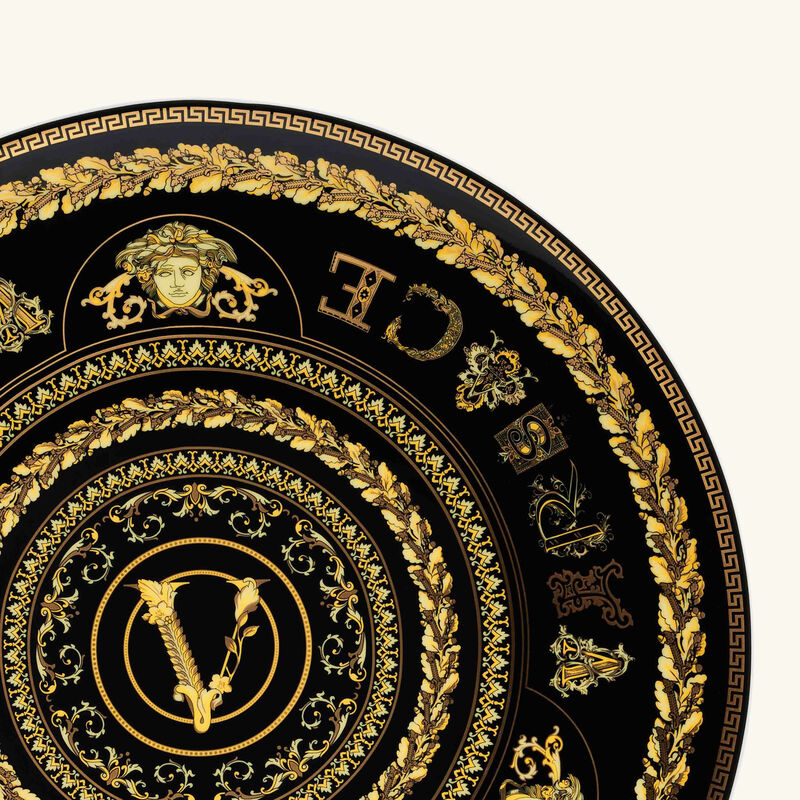 Virtus Gala Plate Round Black 17cm versace virtus gala plate round black 17cm