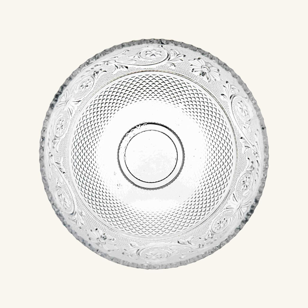 باكارا وعاء آرابيسك صغير شفاف