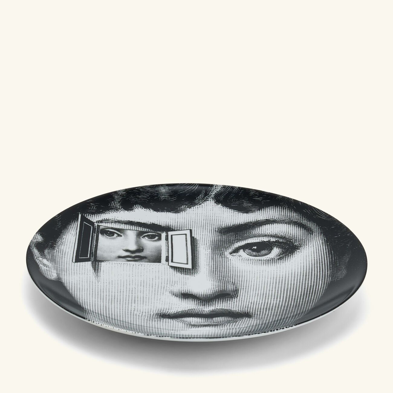 Tema e Variazioni no.116 Wall Plate fornasetti tema e variazioni no 116 wall plate
