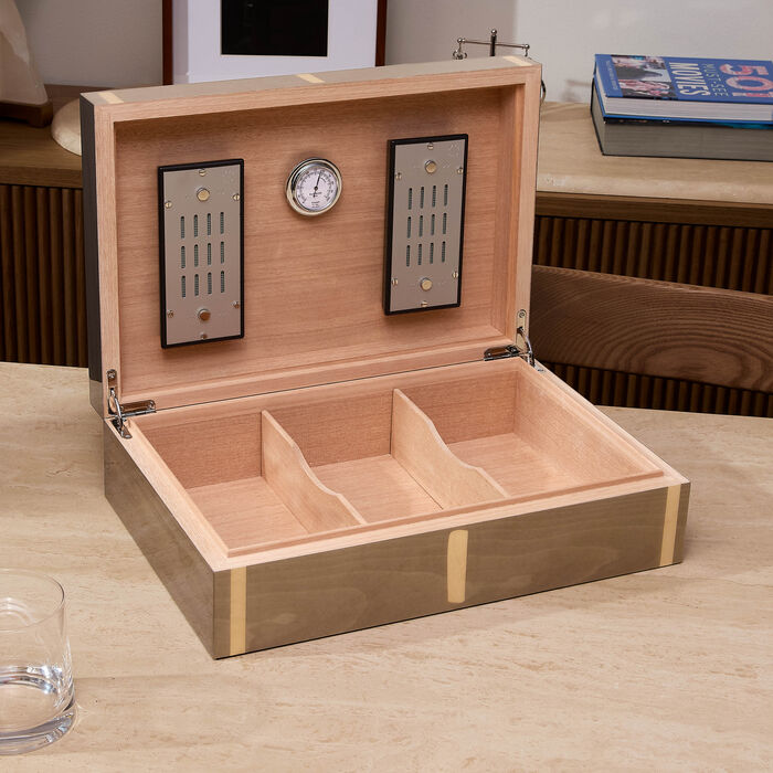 Route 66 Full Moon Humidor Blue elie bleu route 66 full moon humidor blue