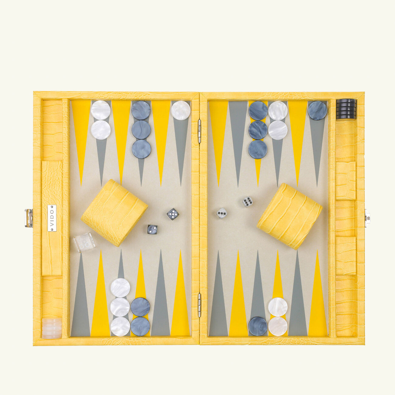 Alligator Backgammon Set Medium vido alligator backgammon set medium