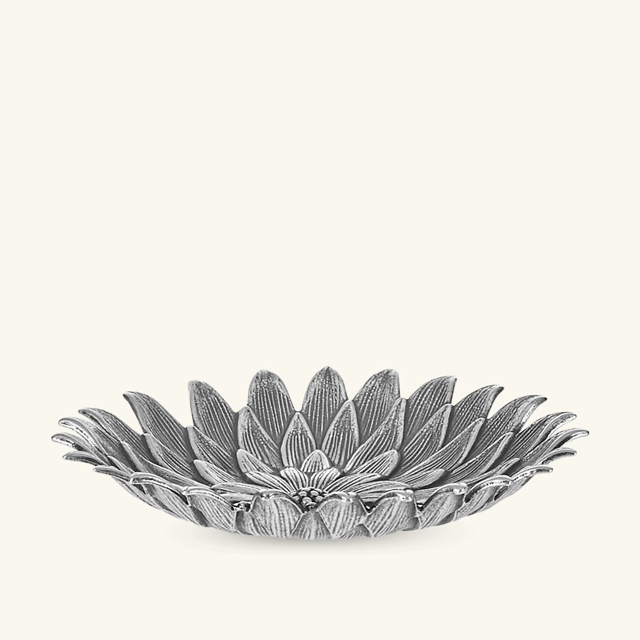 buccellati anemone flower bowl small silver