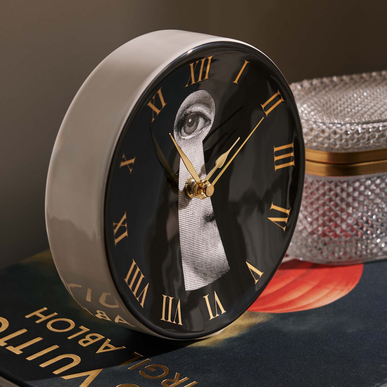 فورناسيتي ساعة مكتب سيراتورا باللون الأسود