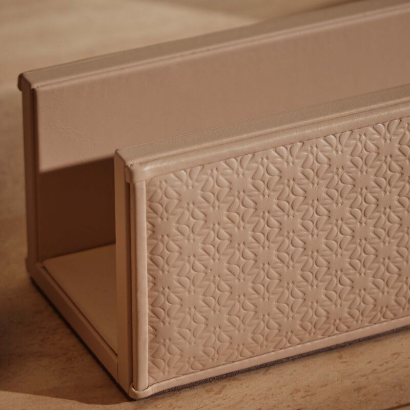 giobagnara elie saab monogram envelope holder torrone beige