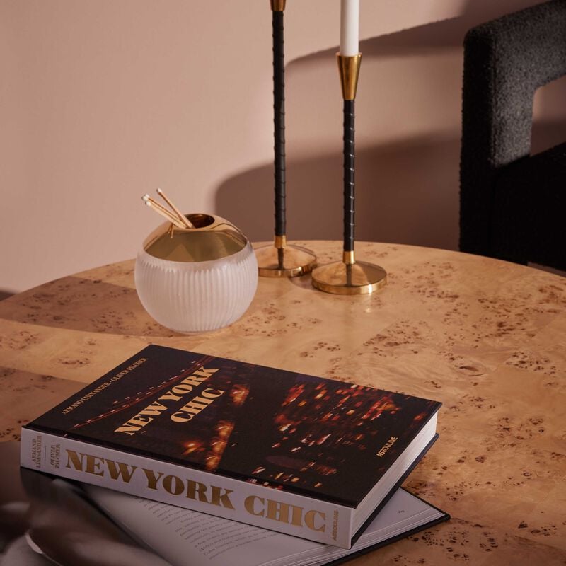 New York Chic Book 33x25cm assouline new york chic book 33x25cm