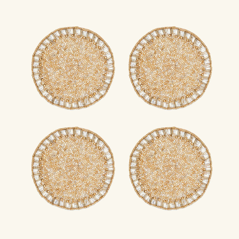 طقم بيفل مؤلف من أربع قواعد للأكواب بلون ذهبي كيم سيبيرت طقم بيفل مؤلف من أربع قواعد للأكواب بلون ذهبي