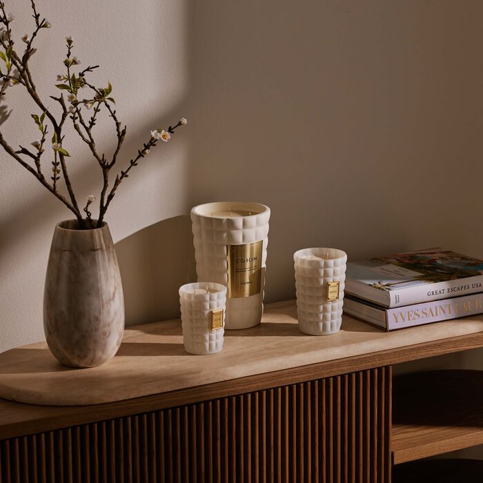 إديون الشمعة العطرية تشيلو سويت نمبر 25 جرينيد هارموني بيانكا   300 غ