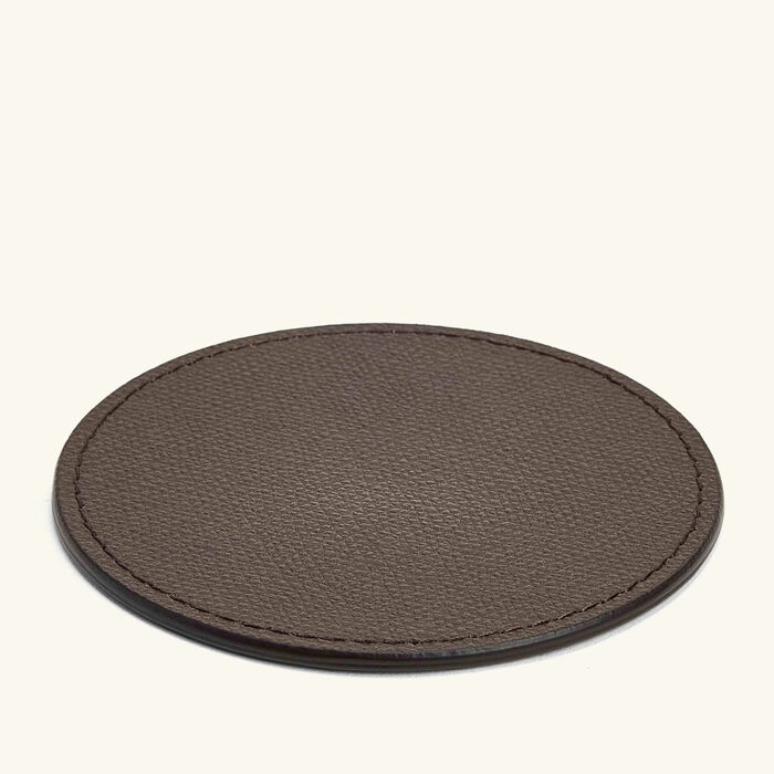Tao Coasters Holder Round Brown with 6 Coasters giobagnara tao coasters holder round brown with 6 coasters