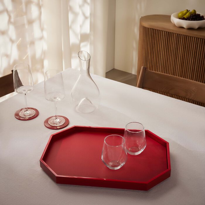 baccarat octogone tray medium red