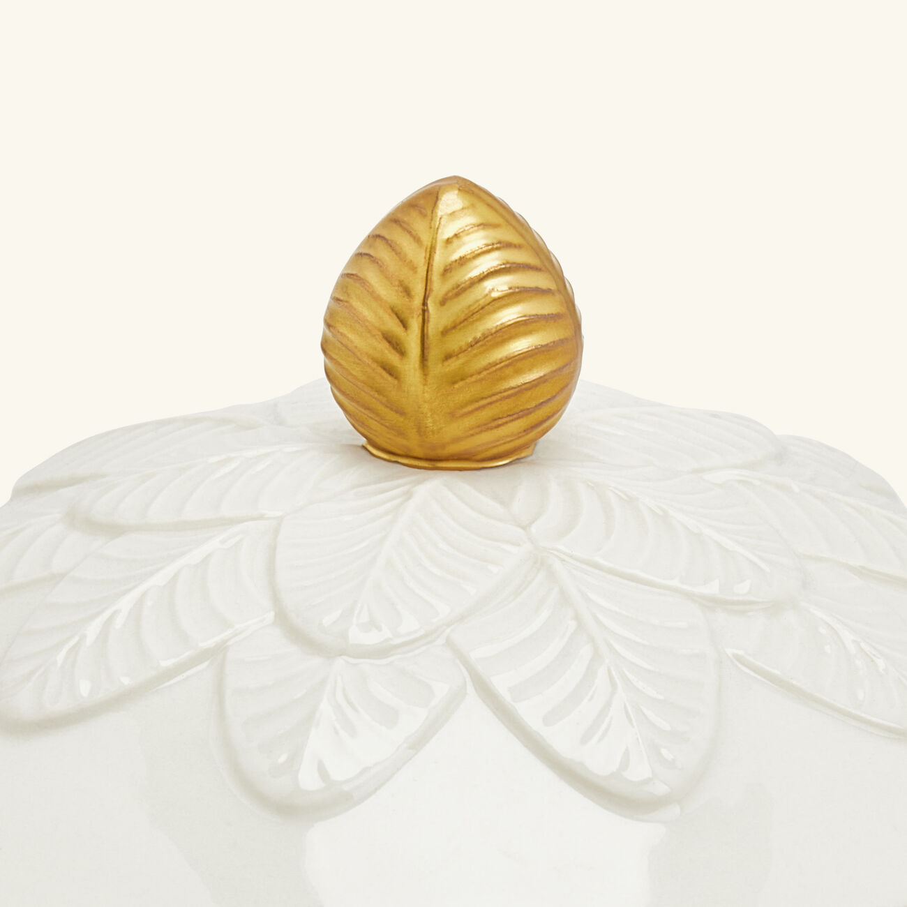 Peacock Tea Pot White villari peacock tea pot white