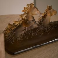 دوم صينية كافالكيد للأقلام باللون البني