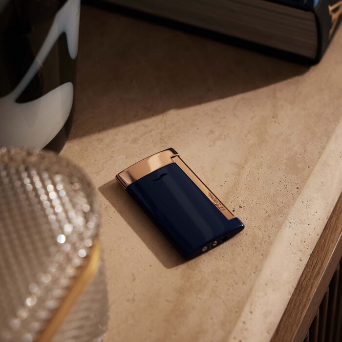 st dupont slim 7 lighter blue