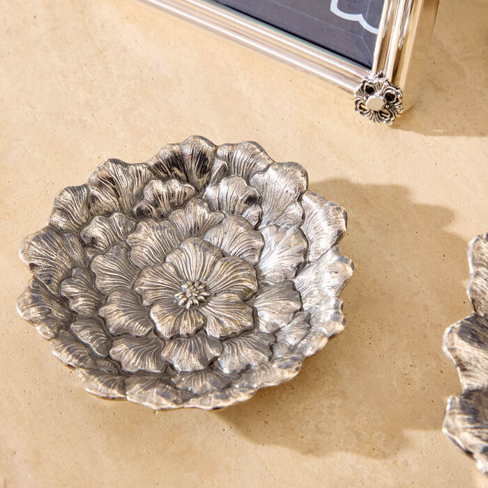 buccellati gardenia flower bowl small silver