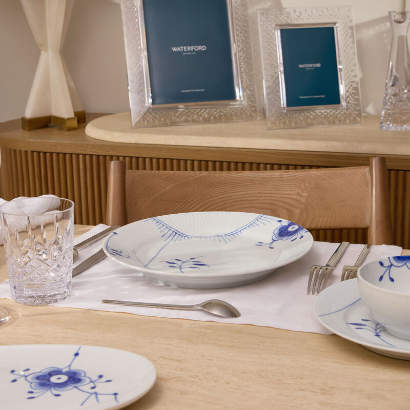 رويال كوبنهاغن طقم أطباق العشاء بلو ميغا دائري أبيض 27 سم من طبقين