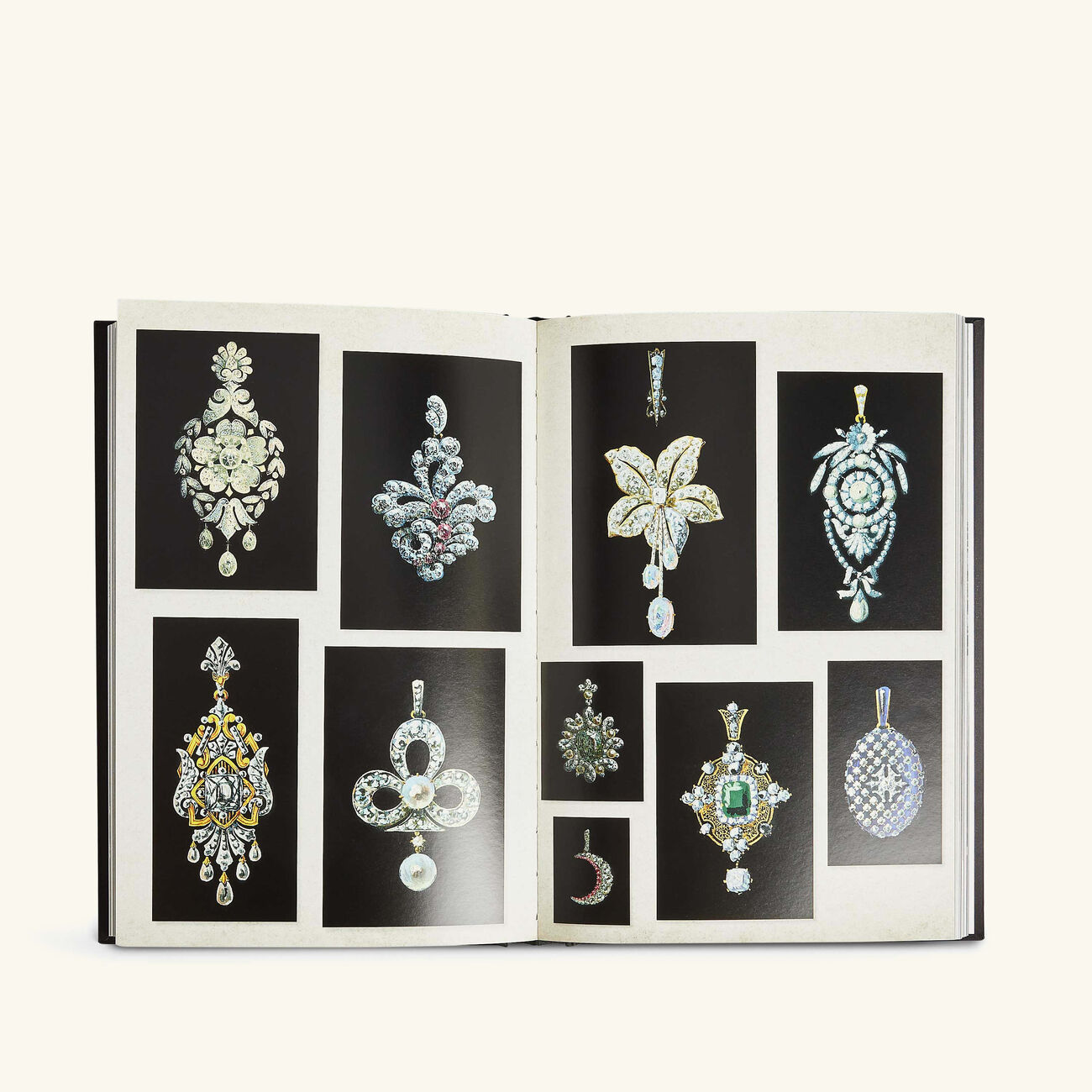 Tiffany & Co. Vision and Virtuosity Icon Edition Book 28x19cm assouline tiffany co vision and virtuosity icon edition book 28x19cm