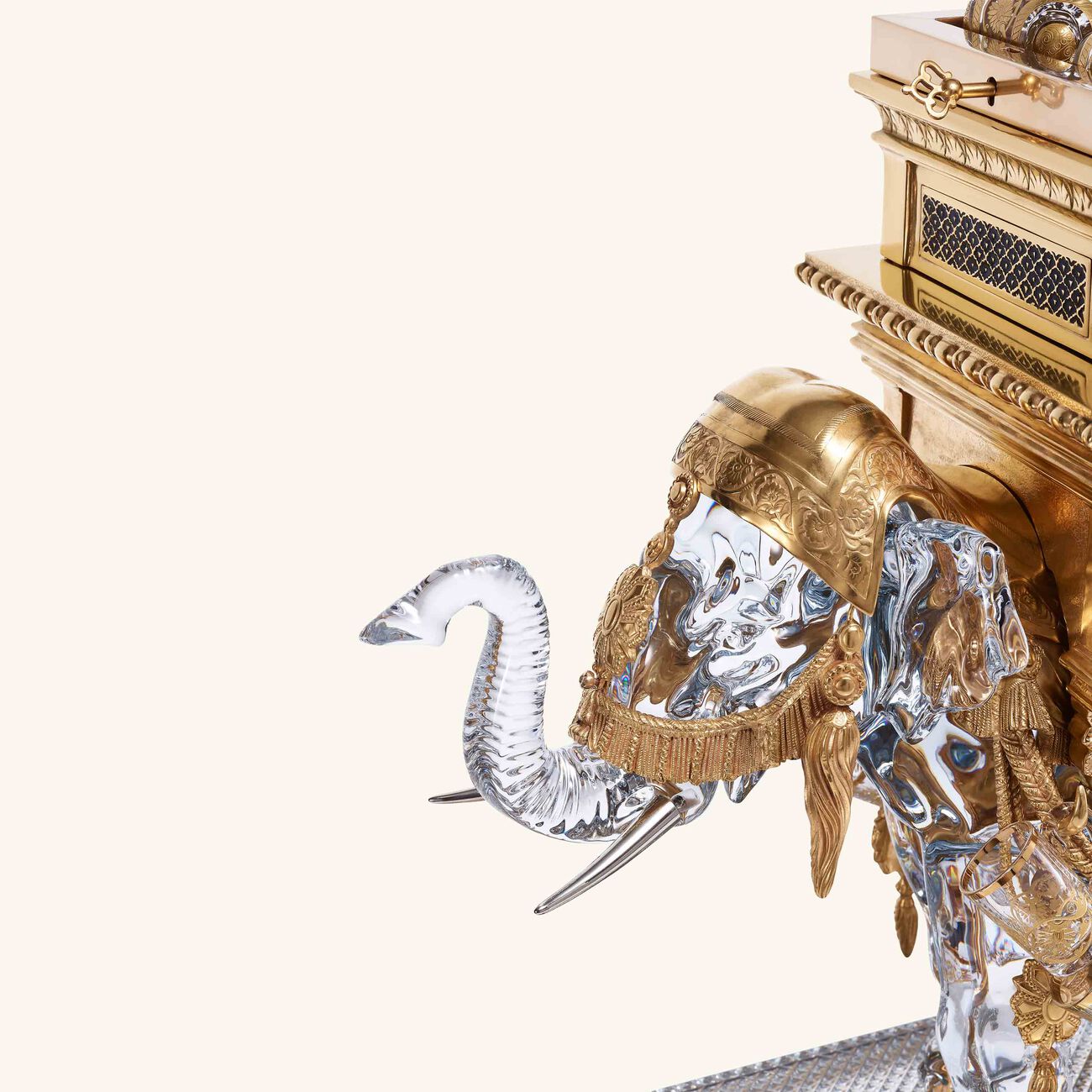 باكارا مجموعة إلفنت للمشروبات على شكل فيل