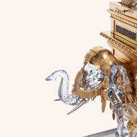 باكارا مجموعة إلفنت للمشروبات على شكل فيل